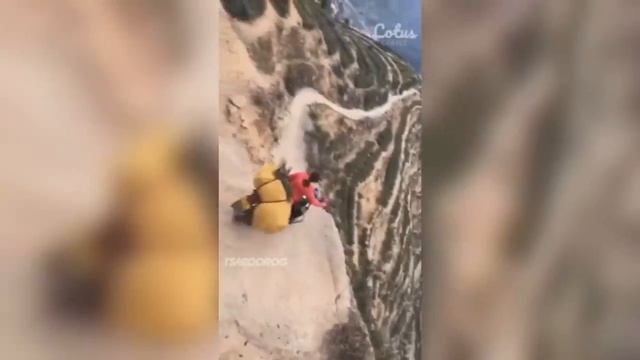 ЛУЧШИЕ АВТО ПРИКОЛЫ 2022_ Я РЖАЛ ДО СЛЕЗ, СМЕШНЫЕ РУССКИЕ АВТО МОМЕНТЫ #49.mp4 смотреть онлайн