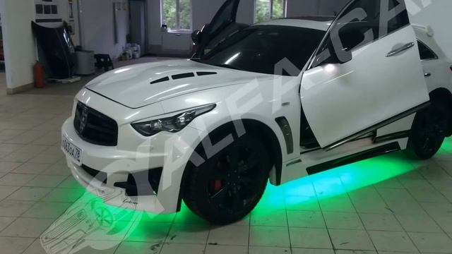 Тюнинг Infiniti FX-37 в студии ALFA-CAR Ламбо двери + подсветка днища RGB смотреть онлайн