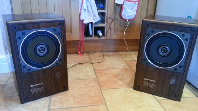 Rare Technics SB-RX50 Speakers. Hans Zimmer- Now You Are Free смотреть онлайн