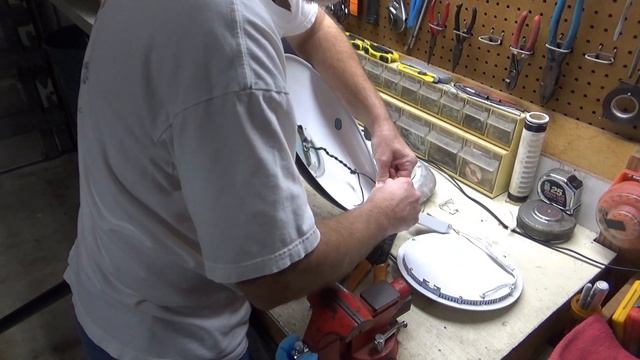 Easily Convert Halogen Torchiere Lamp To LED Panel Light Upgrade смотреть онлайн