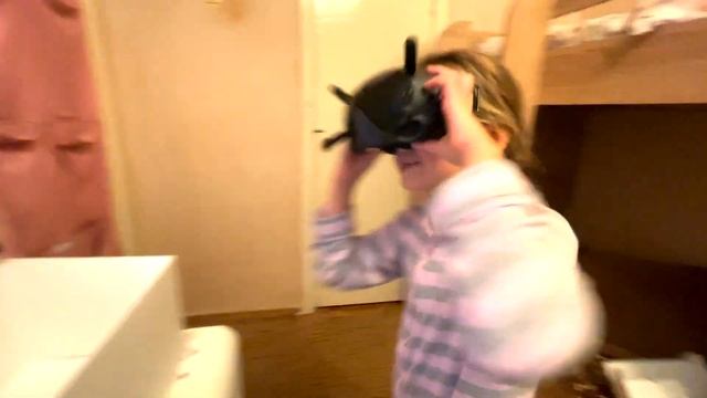 Не детский квадрокоптер смотреть онлайн