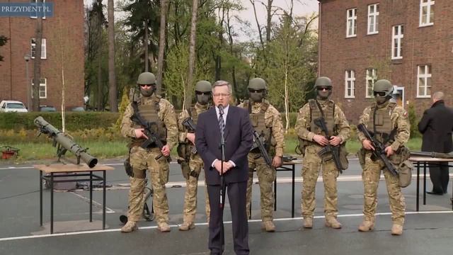 Вежливые люди в Польше смотреть онлайн