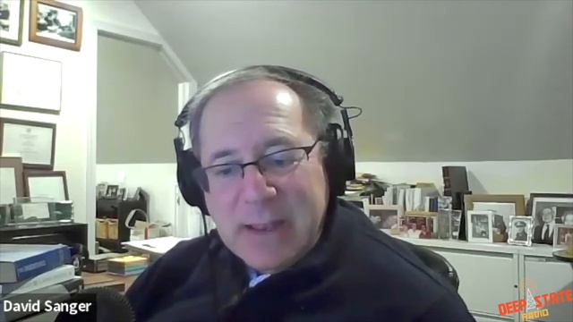 David Sanger talks about the current state of cybersecurity law and policy смотреть онлайн
