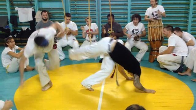 Instrutor Cicatriz Capoeira Camara 2013 смотреть онлайн
