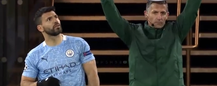 Приколы в футболе !!))