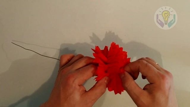 Гвоздики из салфеток к 9 мая / Объемные гвоздики своими руками / Как сделать гвоздику поэтапно смотреть онлайн