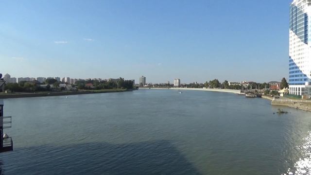 Мост поцелуев, Кубанская набережная г.Краснодар сентябрь 2016 смотреть онлайн