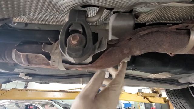 Priority Collision - 2014 Mitsubishi Outlander Sport (Exhaust Rattle) смотреть онлайн