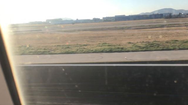 Aegean Airlines/ Приземление в аэропорту Афин смотреть онлайн