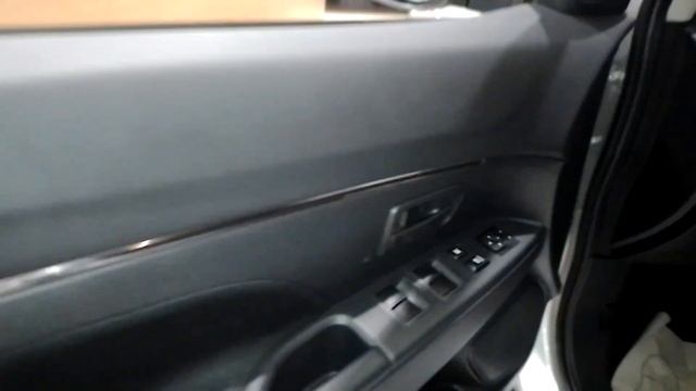 Новый Mitsubishi ASX 2.0 (видеопрезентация) смотреть онлайн