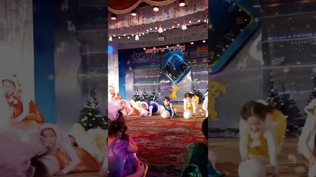 Танец девочек "Снежки" г.Вилюйск смотреть онлайн