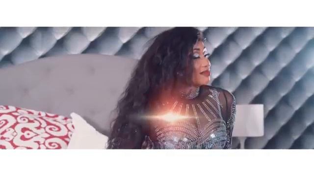 Clip officiel Claire Bahi Daouhou смотреть онлайн