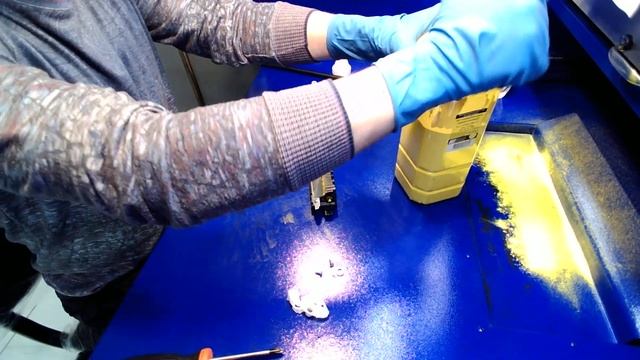 заправка картриджа ce310 (аналогично ce311?,ce312,ce313) для принтера HP CP1025 смотреть онлайн