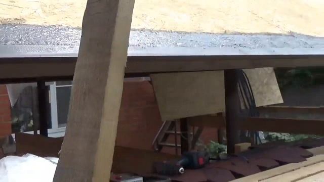 Обзор строительства беседки. Укладка мягкой черепицы