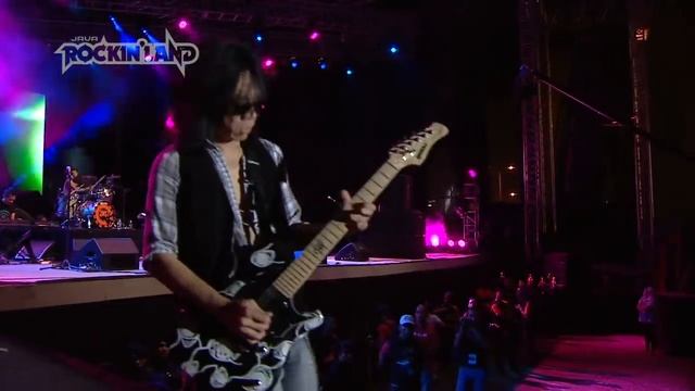 Slank "Ku Tak Bisa" Live at Java Rockingland 2010 смотреть онлайн