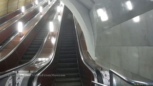 станция метро "Цветной бульвар" // 18 июня 2019 смотреть онлайн