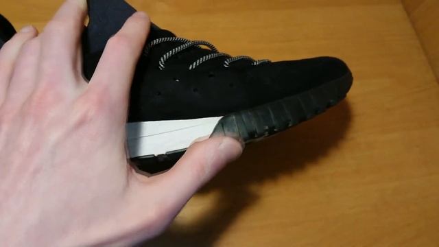 Onitsuka Tiger/Asics Monte Z обзор кроссовок смотреть онлайн