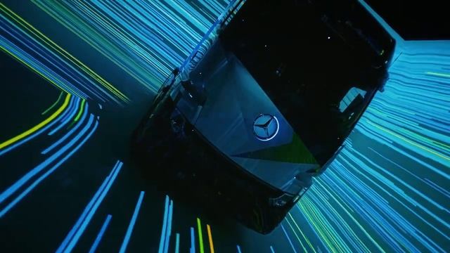 eActros LongHaul: Charged for profitability | Mercedes-Benz Trucks смотреть онлайн