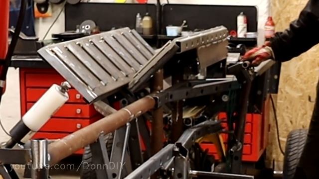 Chainsaw Motor & Log Lifting System - Log Splitter To Firewood Processor Ep. 3 смотреть онлайн