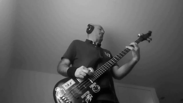 BEN HARPER & CHARLIE MUSSELWHITE - WHEN I GO BASS COVER смотреть онлайн