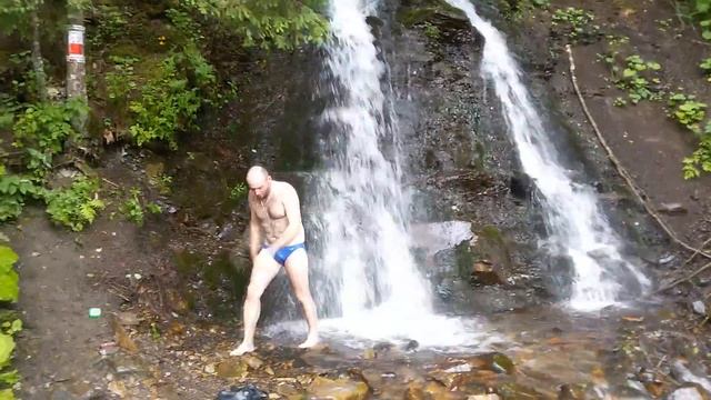 Карпаты Горганы 5-10 июля 2016г. часть 3, гроза, водопад, местный пастушок смотреть онлайн