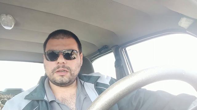 Моздокский тролль гадит в коментах смотреть онлайн