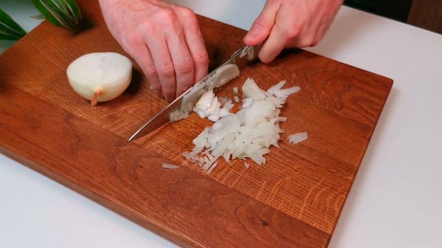 So leckere Schweinekoteletts, dass meine Familie mich bittet, sie jeden Tag zu machen! Einfaches Re смотреть онлайн