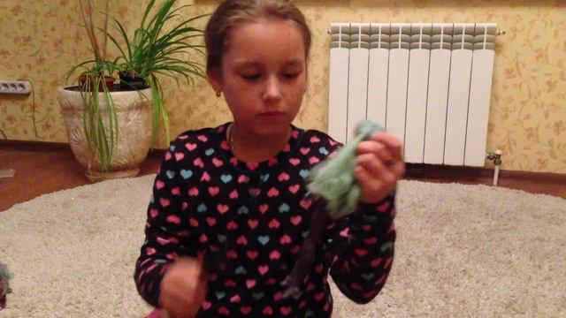 КАК ВЫПРЯМИТЬ ВОЛОСЫ ЛЮБОЙ КУКЛЕ смотреть онлайн