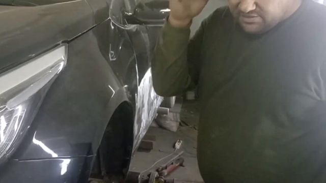КУЗОВНОЙ РЕМОНТ ПОСЛЕ СКОЛЬЗЯЩЕГО УДАРА, НА КИА СИД. Серёга как всегда красавчик! смотреть онлайн