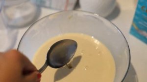 Блины на кефире с клубникой