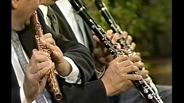 Mozart Piano Concerto No23-2M (2/3) Sándor Végh Radu Lupu Vienna Philharmonic смотреть онлайн
