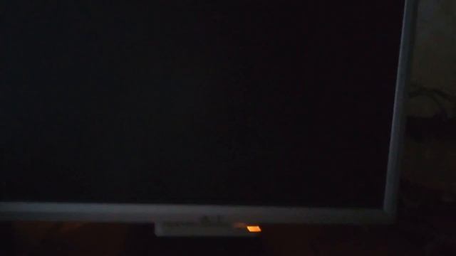 Проблема с монитором после запуска включается и через пару секунд выключается смотреть онлайн