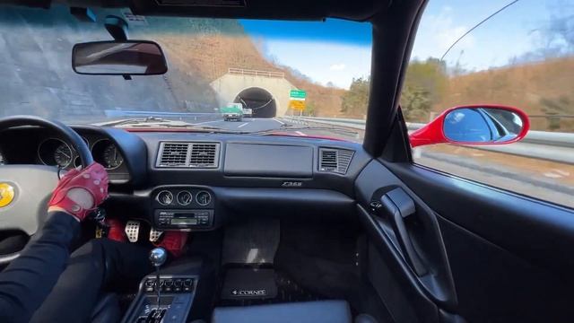 Ferrari F355 tunnel run #12 Awesome exhaust sound смотреть онлайн