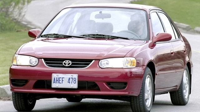 Toyota Corolla Eighth Generation E110; 1995