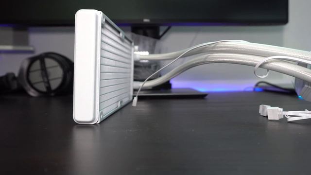 Silverstone SUGO 14 - Мини ITX корпус для любых видеокарт смотреть онлайн