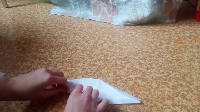 Как сделать дракона из бумаги на руку! ? смотреть онлайн