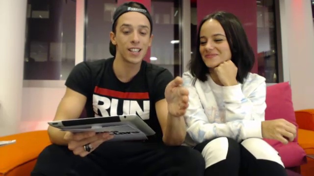 Alizée - Week8  - Live Chat With Alizée & Grégoire Lyonnet