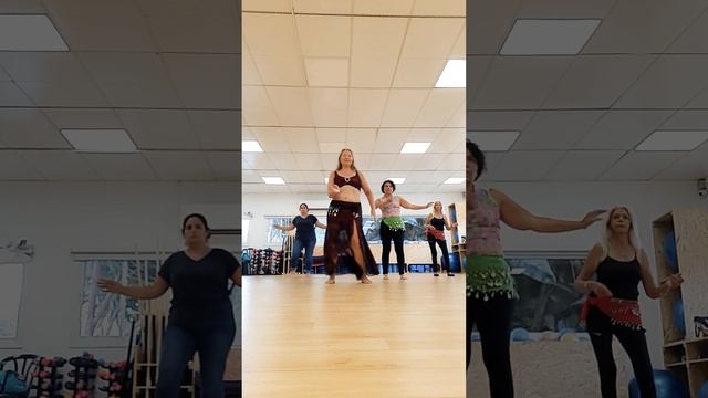 Belly dance workout. Basic steps & movements | Урок Танца живота. Основные шаги и комбинации | ריקו смотреть онлайн
