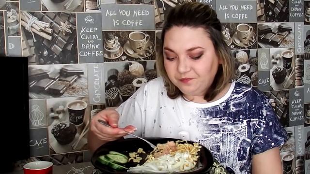Mukbang Пробую впервые Забыла сумку Дешевые шмотки смотреть онлайн
