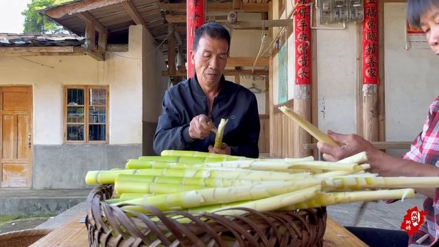 遍地鲜嫩的斑竹笋，一手掰一个，手剥笋、泡酸笋、酸菜笋全安排上丨spotted Bamboo Shoot【闽湖阿嬷Fujian Grandma】