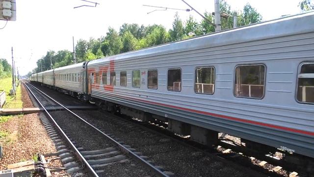 ЧС7-097 со скорым поездом Архангельск - Москва следует через о.п. Заветы Ильича смотреть онлайн