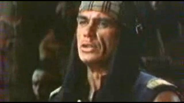 L'indien craqué смотреть онлайн