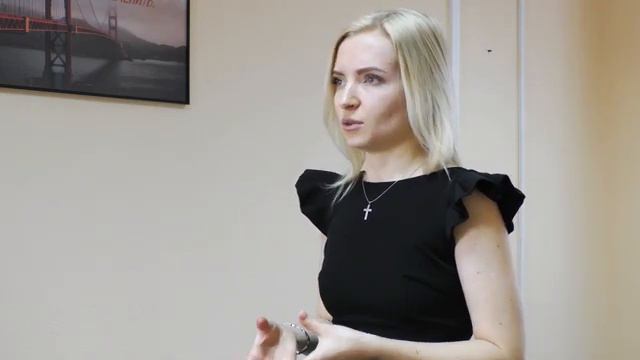 Работа в Бридж Групп: взгляд изнутри. Интервью Елизаветы Бычковой смотреть онлайн