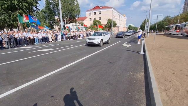 В Витебске после реконструкции открылась улица Гагарина смотреть онлайн