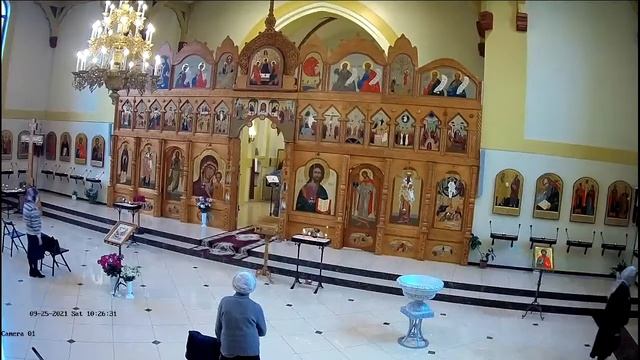 Божественная литургия, начало трансляции богослужения 25.09.2021 в 10-00 смотреть онлайн