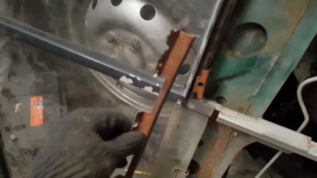 Восстановление ваз 2105, ремонт двери. часть 7 смотреть онлайн