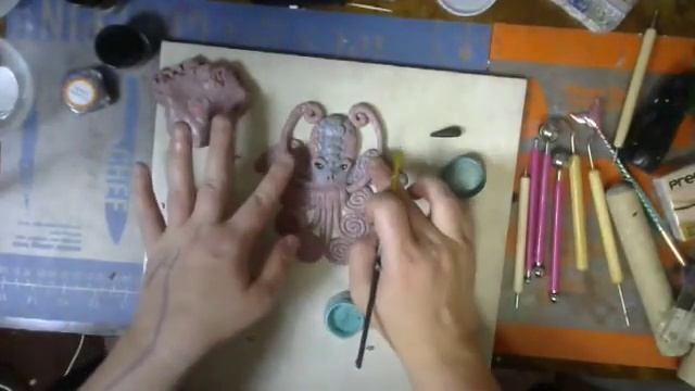 Clearly Homemade Home Videos #8 - Friday Night Impromptu 3-15 Working on a Necklace смотреть онлайн