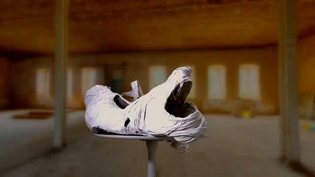 Charlotte Buff "Körperhüllen in Bewegung" смотреть онлайн
