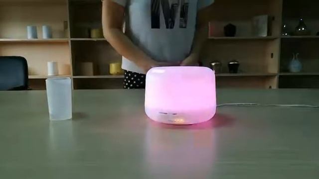 Аромадиффузор масляный + светильник 7 LED цветов в одном смотреть онлайн
