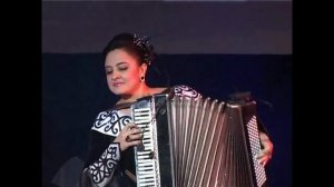 КАБАРДИНСКИЙ КНЯЖЕСКИЙ ТАНЕЦ  АЛЛА ХАДИКОВА ГАРМОНИСТКА